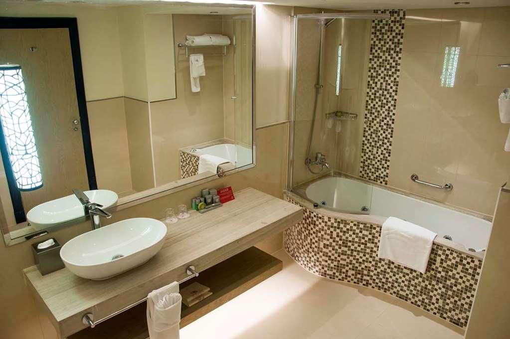 Gulf Hotel Bahrain Манама Экстерьер фото